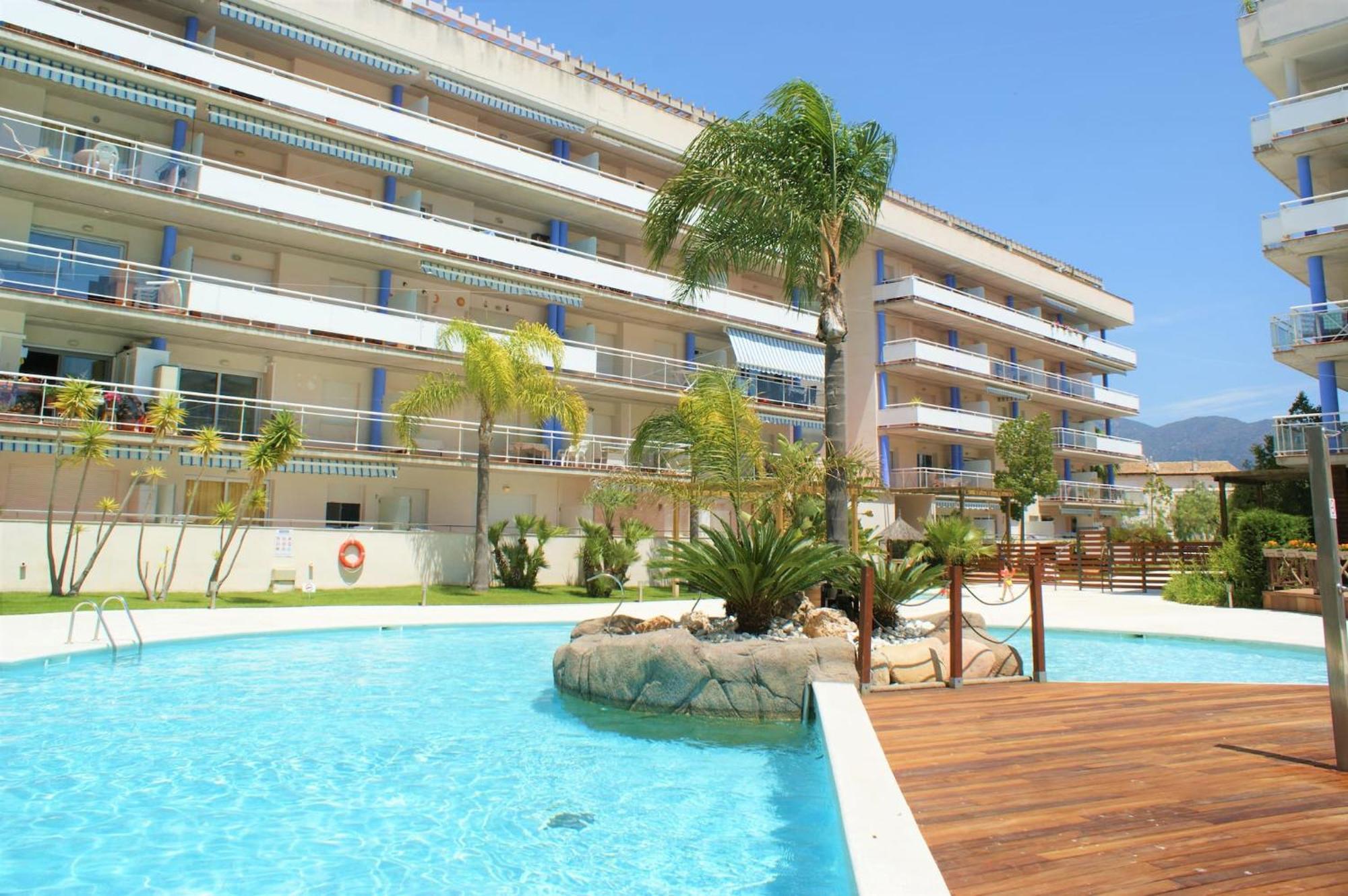 Precioso Apartamento Para 6 Personas Росес Екстериор снимка